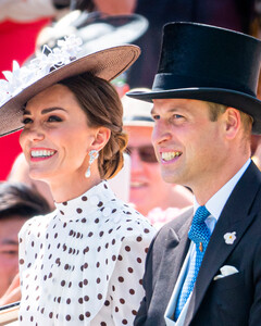 Принц Уильям и Кейт Миддлтон стали миллиардерами после смерти Елизаветы II