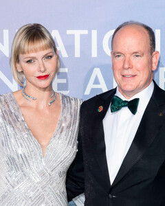 Дворец Монако ответил на слухи о разрыве принца Альбера и принцессы Шарлен