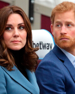 Принц Гарри сильно беспокоится за Кейт Миддлтон, несмотря на разлад с королевской семьёй