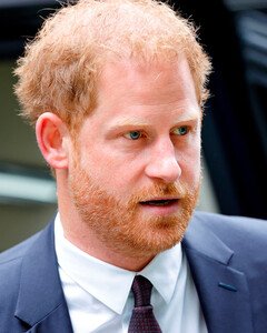 Принцу Гарри могут не продлить американскую визу из-за проблем с запрещенными веществами