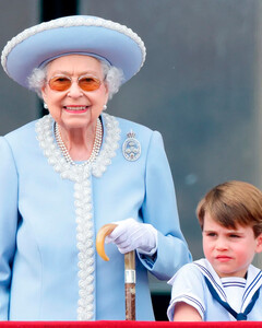 Как принц Луи отреагировал на смерть своей прабабушки, королевы Елизаветы II