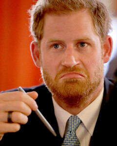 «Это писал не Гарри»: Сассекских раскритиковали за их заявление о гуманитарном кризисе в Афганистане