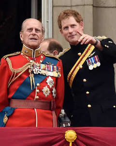 Принц Гарри: «Мой дедушка был мастером барбекю, легендарным шутником и дерзким до самого конца»