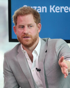 Принц Гарри призывает бросать работу, если она не приносит никакого удовольствия