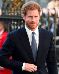 Принц Гарри рассказал подруге Опры Уинфри о личных разговорах со своей семьёй