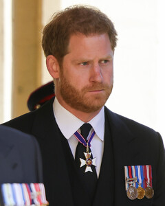 У принца Гарри комплекс «запасного наследника»