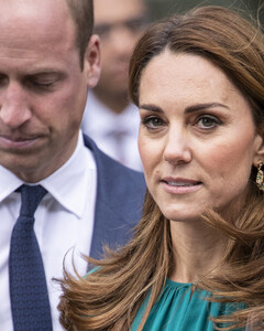 «Кенсингтонский дворец был для них тюрьмой»: эксперт описал жизнь принца Уильяма и Кейт Миддлтон до переезда в Виндзор