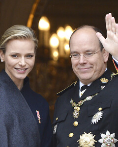 Принц Альбер поделился последними новостями о состоянии здоровья принцессы Шарлен