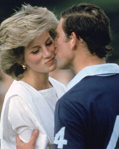 Астролог принцессы Дианы считает, что она и Чарльз были изначально несовместимы