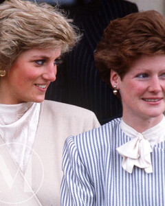 Подписала себе смертный приговор: что думали сёстры леди Дианы о её свадьбе с принцем Чарльзом?