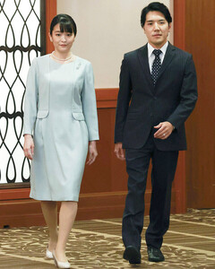 Это случилось! Японская принцесса Мако наконец-то вышла замуж за простолюдина Кэя Комуро