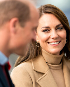 «Начать с нуля»: принц Уильям и Кейт Миддлтон впервые занялись благотворительностью без герцогов Сассекских