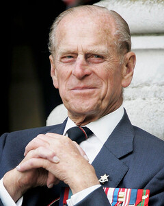 Принц Филипп показал своё истинное лицо планируя эту малозаметную деталь для своих похорон