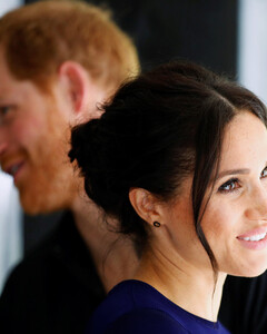 Принц Гарри и Меган Маркл не хотят, чтобы сериал «Корона» рассказал об их отношениях