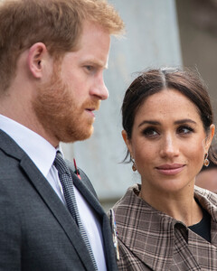 Принц Гарри и Меган Маркл были против сериала «Корона»