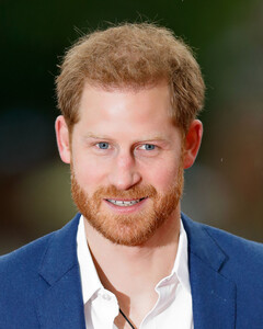 Принц Гарри подал иск против британской газеты