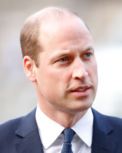 Принц Уильям считает, что сериал «Корона» зарабатывает деньги на имени его родителей