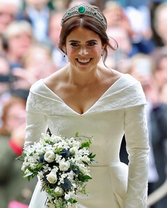 Принцесса Евгения родила первенца в сакральную для королевы дату