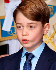 Принцу Джорджу придётся овладеть особым навыками в школе, чтобы продолжить семейную традицию Виндзор