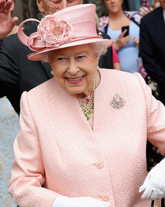 Может ли болезнь королевы повлиять на празднование её платинового юбилея?