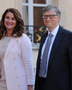 Развод четы Гейтс завершён. Мелинда оставит себе фамилию мужа и шефство над общими проектами