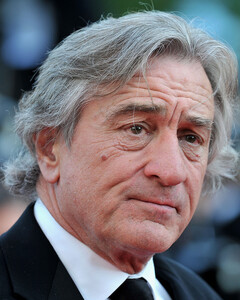 Роберт Де Ниро терпит большие убытки и зарабатывает всего 7 млн долларов в год