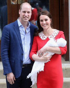 Золотые наследники: во сколько обошлись самые дорогие роды в королевской семье?