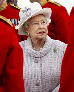 Какого роста члены королевской семьи?