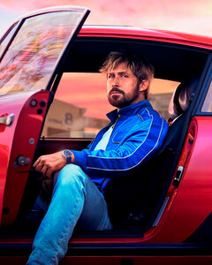 Райан Гослинг демонстрирует свои комедийные способности и навыки вождения в короткометражном фильме для TAG Heuer