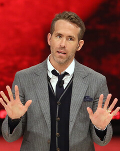 «Сделай паузу»: почему Райан Рейнольдс решил повременить с карьерой актёра?