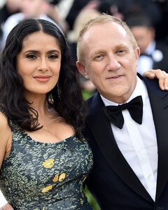 Сальма Хайек поделилась секретом счастливого брака с миллиардером