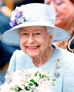 Бывший дворецкий рассказал, как семья отметит день рождения покойной королевы Елизаветы II