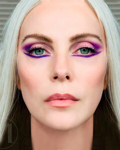 Шарлиз Терон опубликовала первое фото в роли героини фильма «Доктор Стрэндж: В мультивселенной безумия»