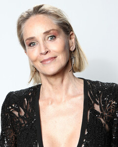 Шэрон Стоун призналась, что пересекла границу штата, чтобы сделать аборт в 18 лет