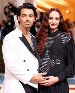 У Софи Тёрнер и Джо Джонаса родился второй ребёнок