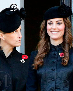 Какое королевское правило красоты всегда соблюдает Софи Уэссекская и нарушает Кейт Миддлтон?