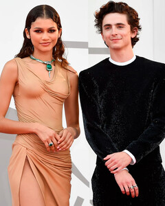 Тимоти Шаламе назвал Зендею своей сестрой и рассказал, что у неё будет гораздо больше экранного времени в сиквеле «Дюны»