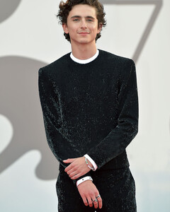 Бренд Cartier cделал Тимоти Шаламе своим амбассадором