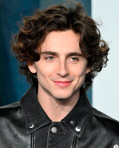 Тимоти Шаламе завёл роман с инфлюенсером и моделью Victoria's Secret