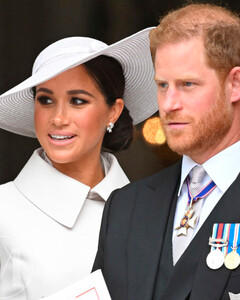 Толпа освистала принца Гарри и Меган Маркл на службе Благодарения в честь Платинового юбилея королевы