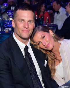 Как Том Брэди и Жизель Бюндхен смогли так быстро оформить развод?