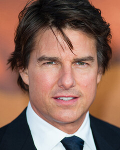 «Детские травмы сделали его неуверенным в себе эгоистом»: экс-менеджер Тома Круза рассказала о тяжёлом характере актёра