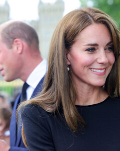 «C глубокой любовью и уважением»: принц Уильям и Кейт Миддлтон рассказали о своём отношении к новому титулу