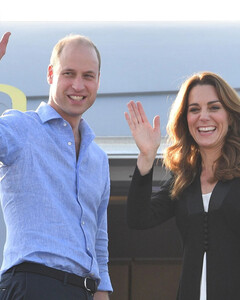 Почему поездка принца Уильяма и Кейт Миддлтон по Карибскому морю может навсегда изменить будущее британской монархии?