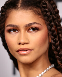 Откуда у Зендеи такое необычное имя?