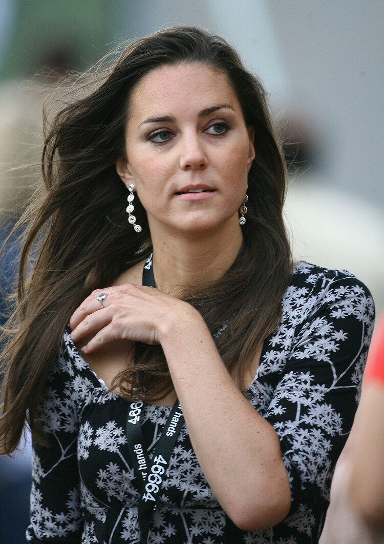 Как принц Уильям запятнал свою репутацию на вечеринке перед своей свадьбой