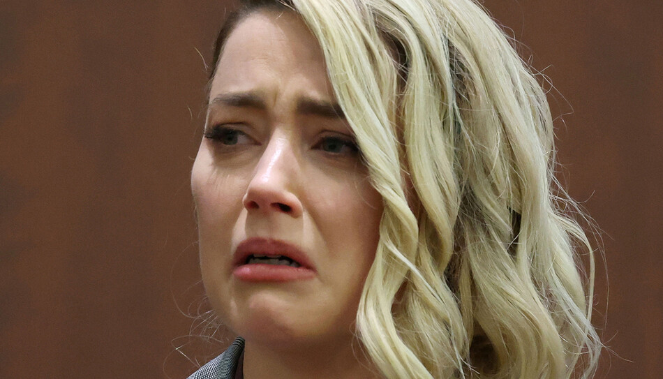 Судья окончательно утвердил вердикт присяжных по делу Джонни Деппа, обязав Эмбер Хёрд выплатить ему миллионы долларов