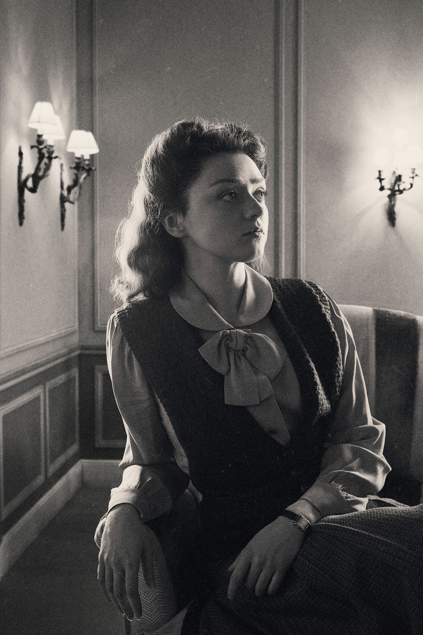 The New Look / Мейси Уильямс в роли Катрин Диор