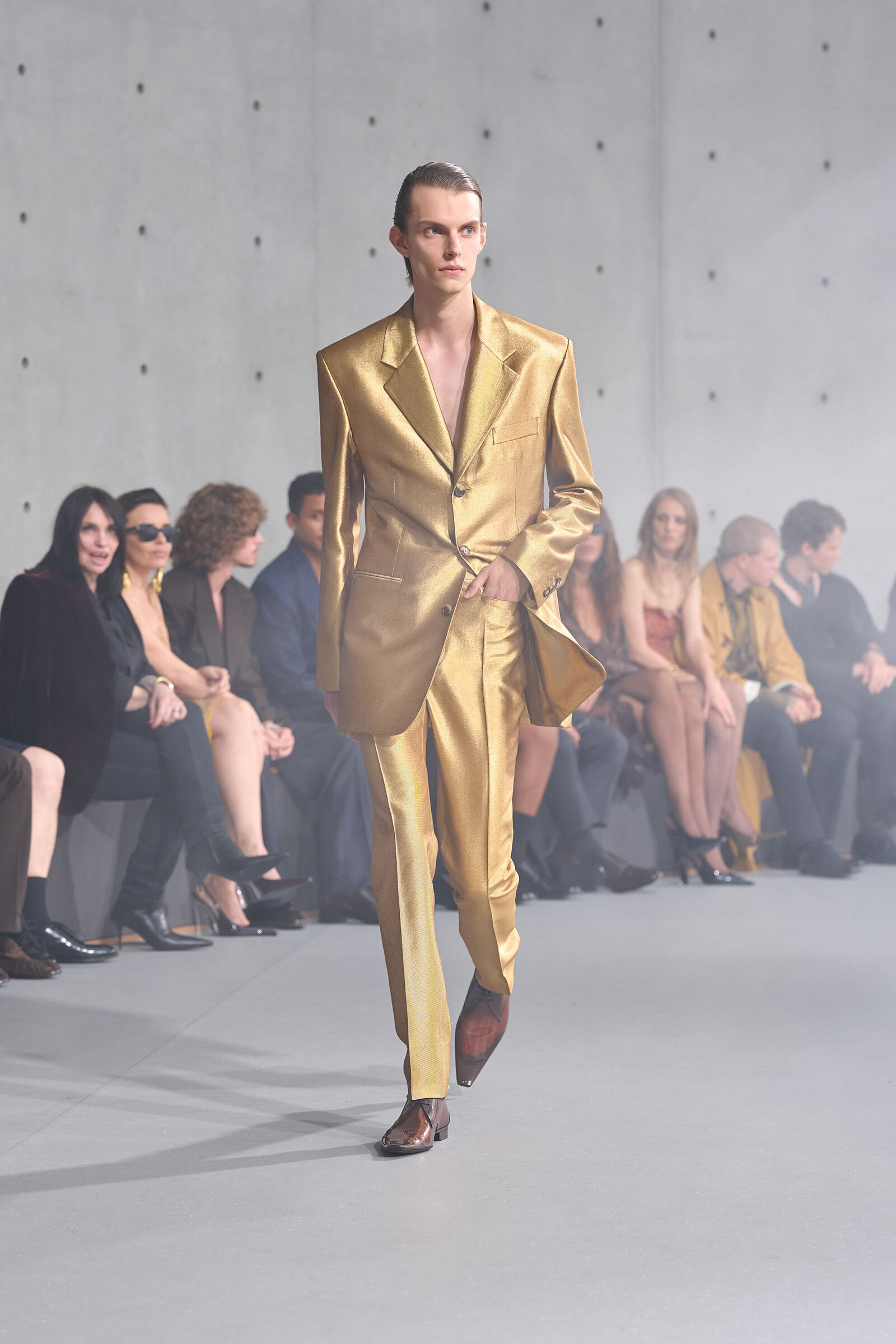 Коллекция Saint Laurent menswear весна–лето 2027