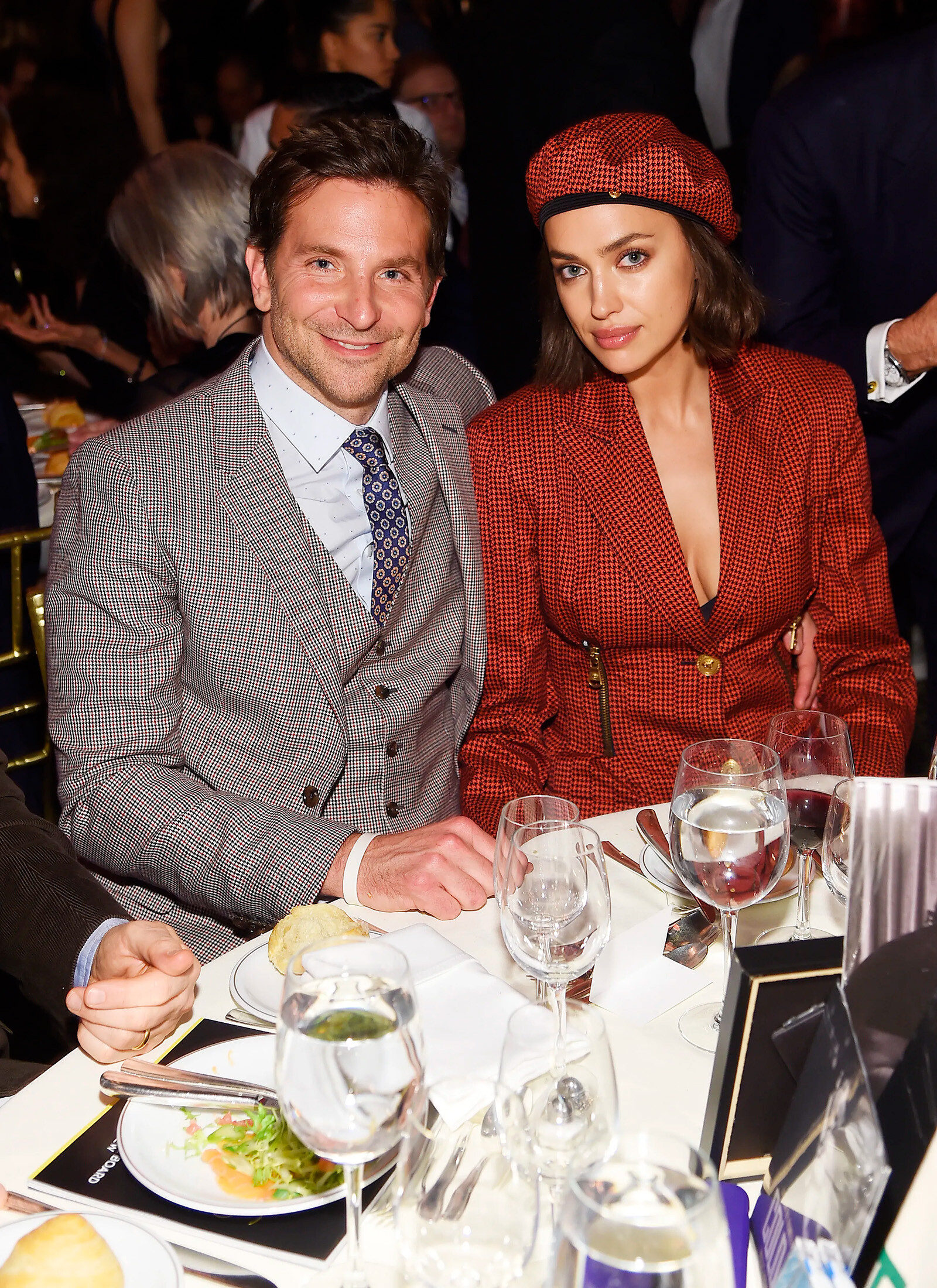 Ирина Шейк не в восторге от отношений Брэдли Купера и Джиджи Хадид